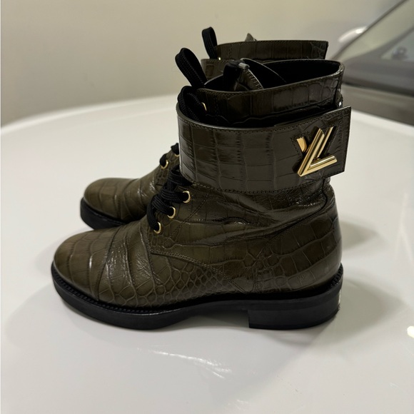 Authentic Louis Vuitton Leather Combat Boots - Picture 2 of 6